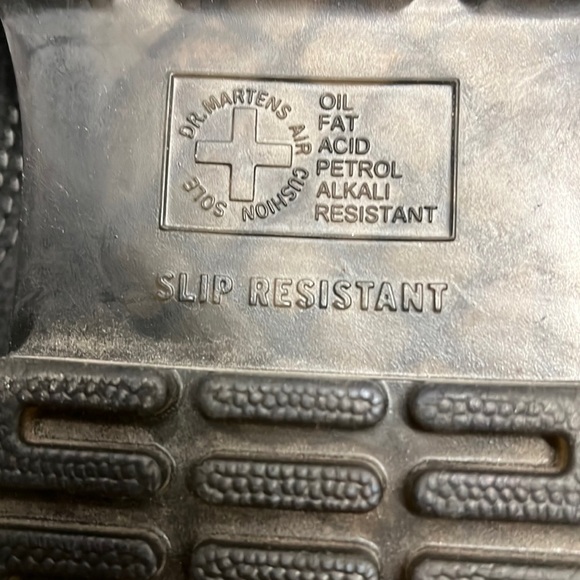 Dr. Martens Black Oxfords Sleek Minimalist Design - Picture 5 of 8